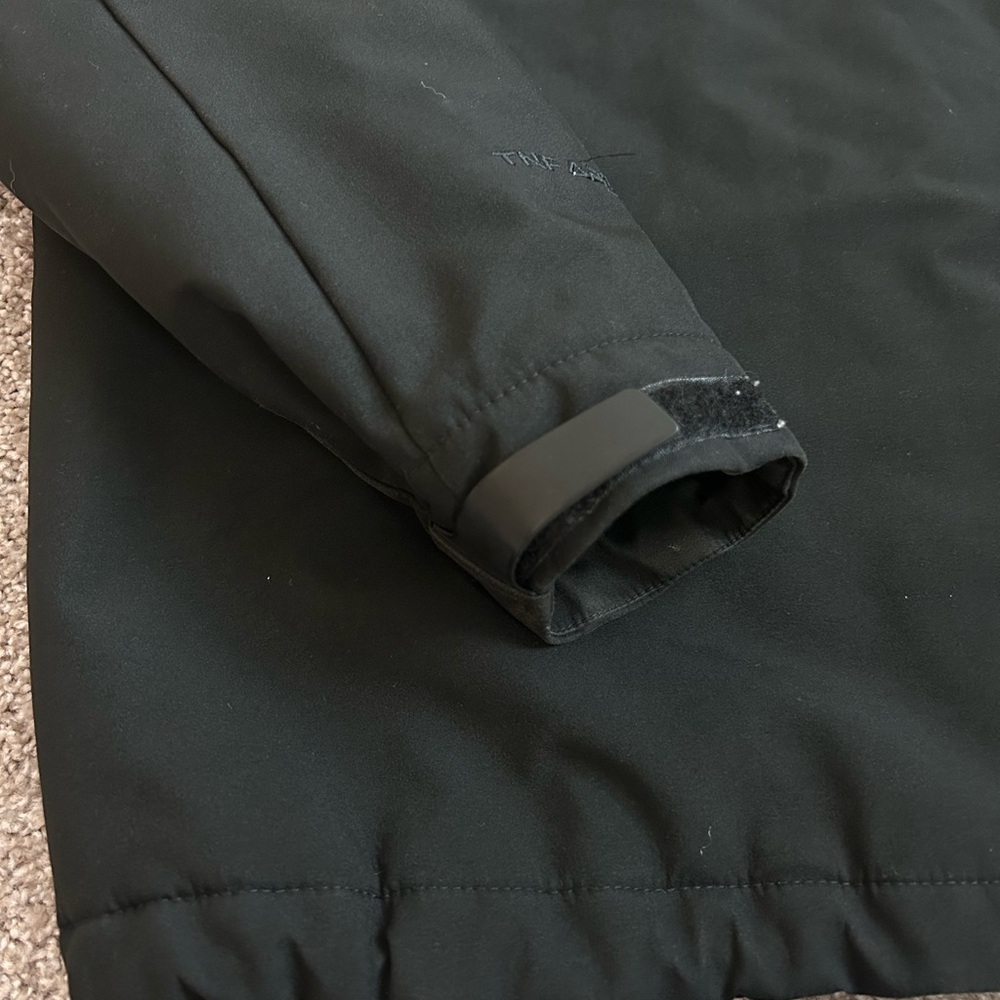 The North Face Men’s Black Apex Softshell Winter Jacket Size Medium - Picture 10 of 11